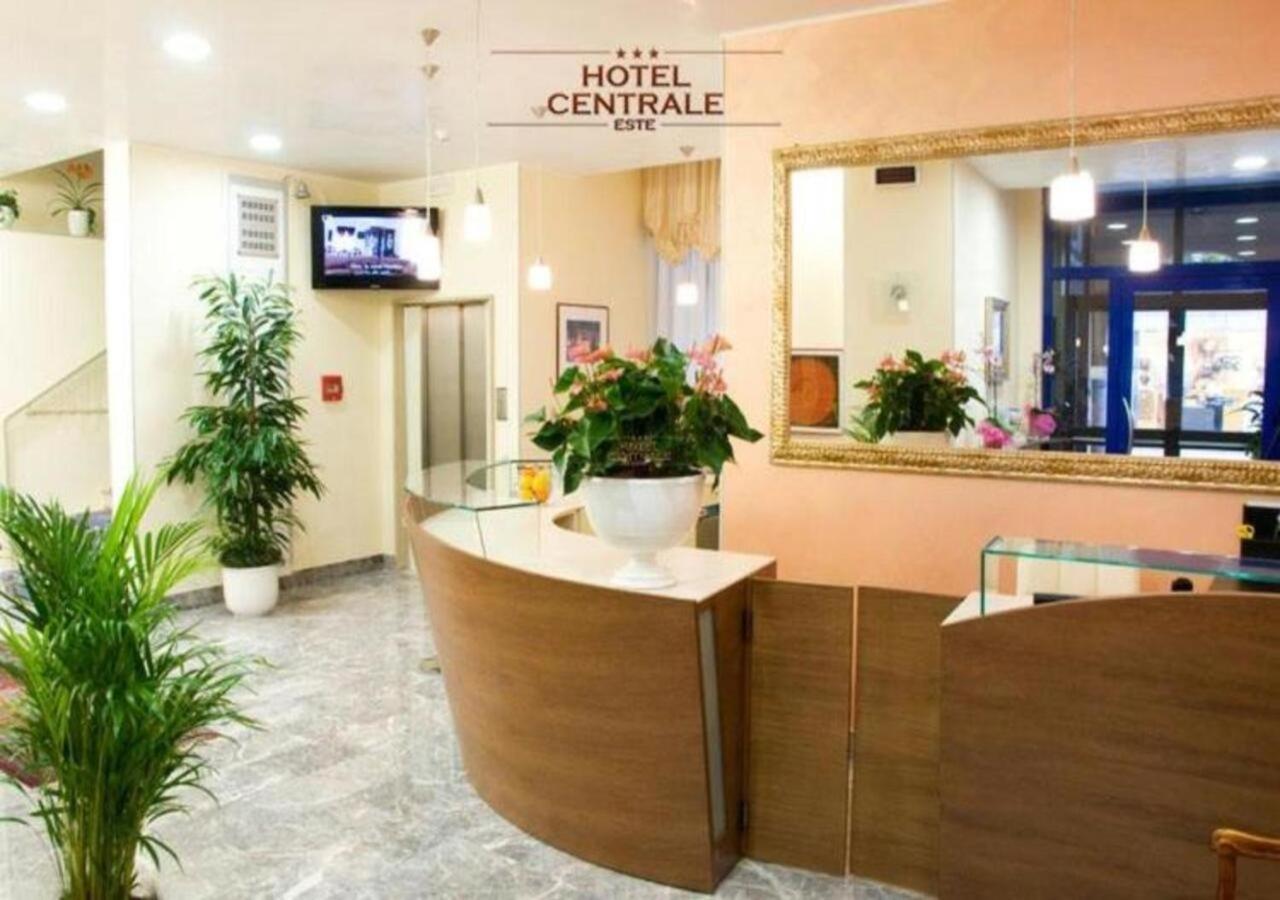 Hotel Centrale Este Ngoại thất bức ảnh
