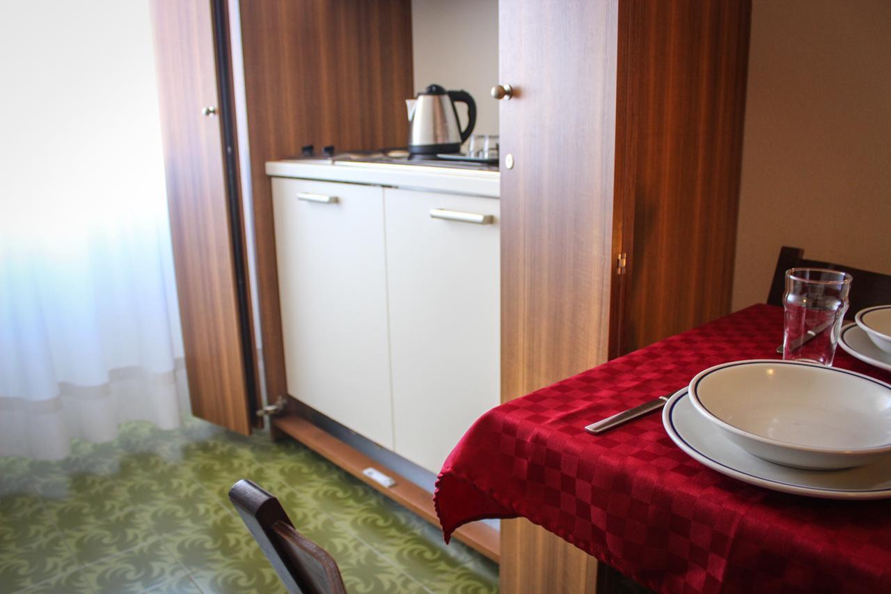 Hotel Centrale Este Ngoại thất bức ảnh
